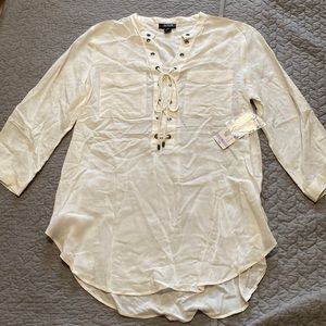 a.n.a blouse with tags